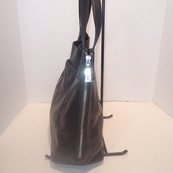 FRYE "Lena" Smooth Black Leather Tote Chunky SIlver ZIppers Detail, 3-Side Open - Picture 5 of 15